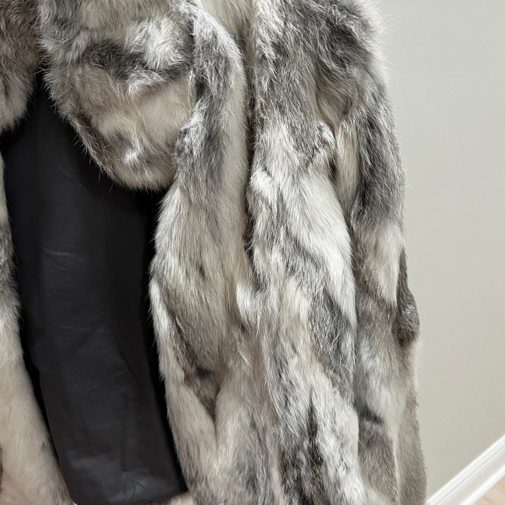 Fur- jacket - Picture 8 of 9